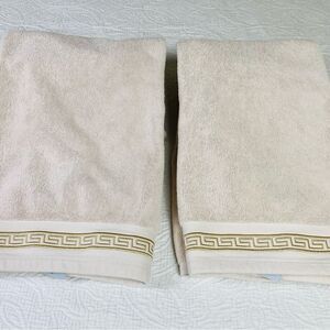Luxurious Vtg Cream Bath Towels with Gold Greek Embroidered Accent